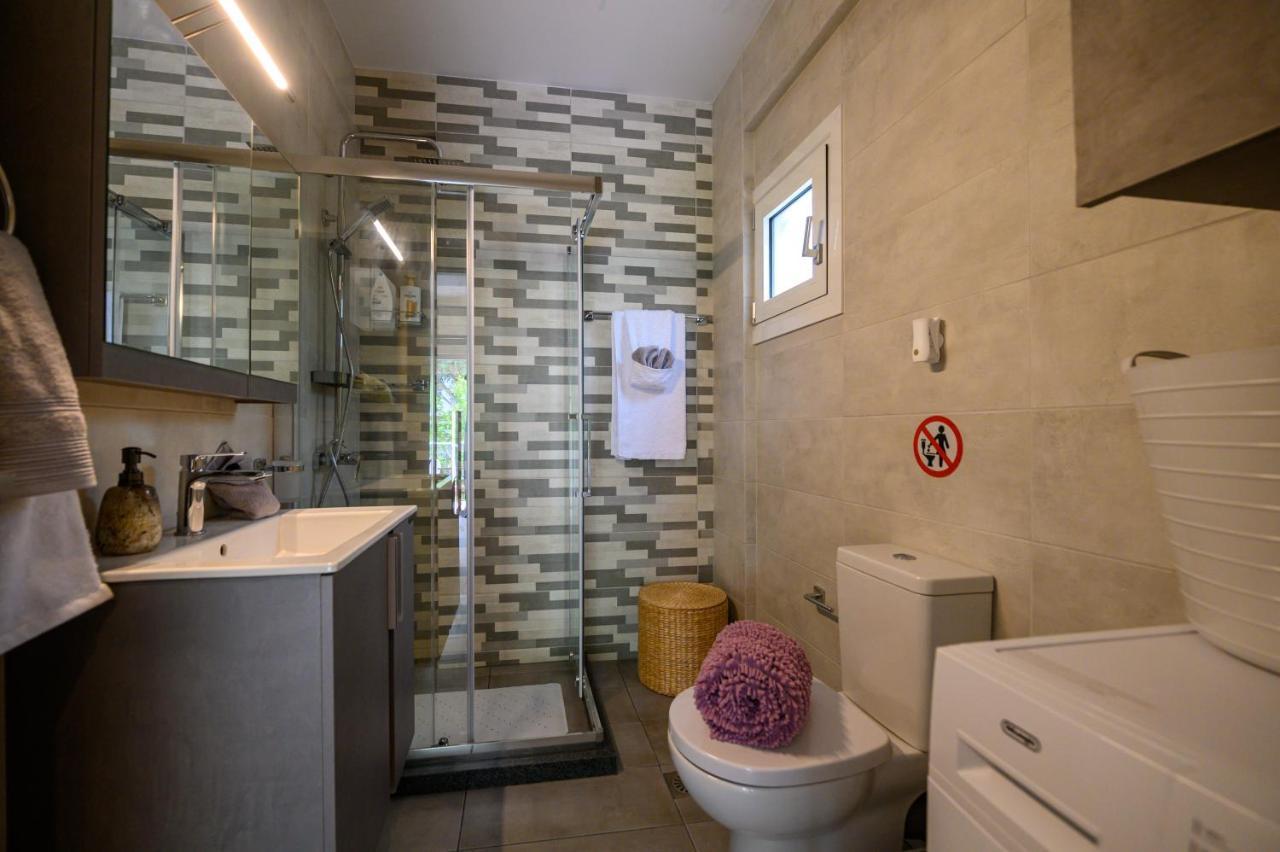 Chic Apartment In Nature, 5-Min Walk To The Beach Kalamata Exteriér fotografie